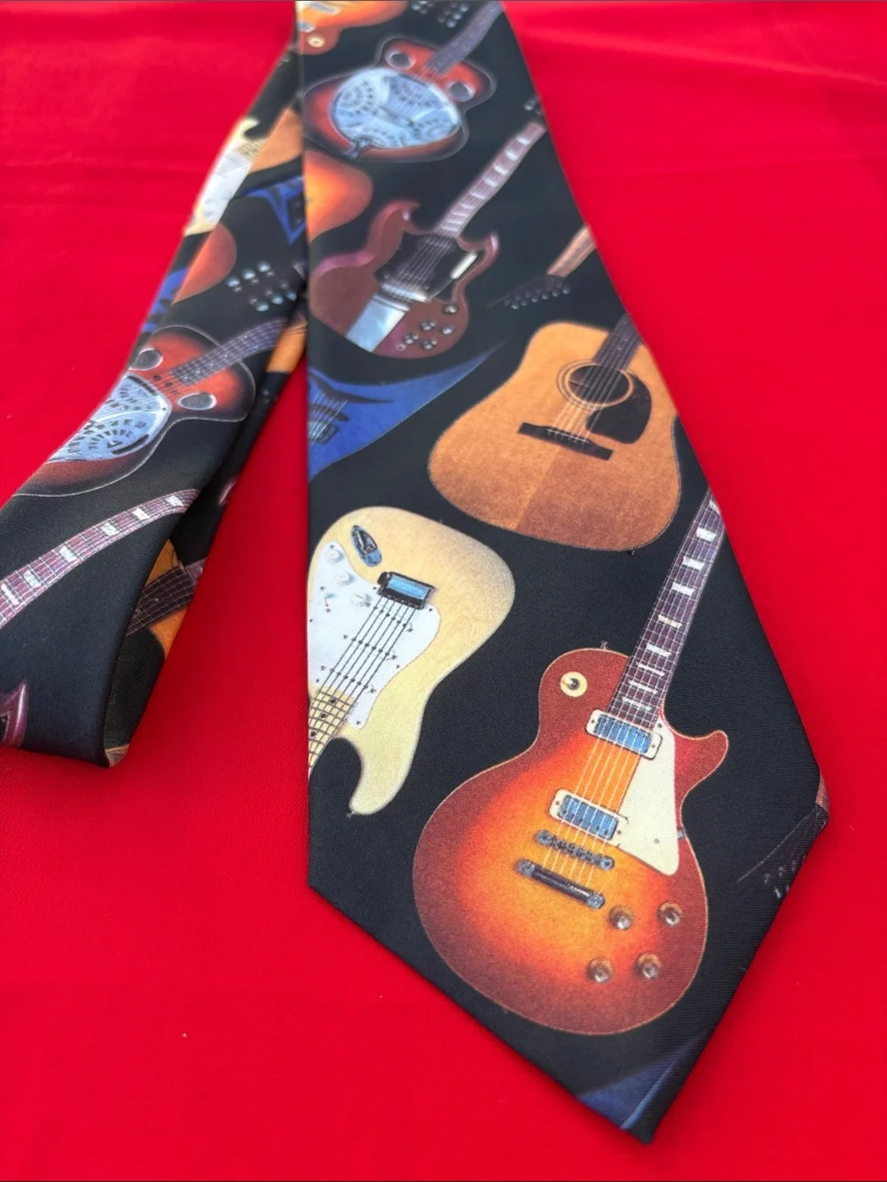 Ralph Marlin Guitar 2 vintage tie!